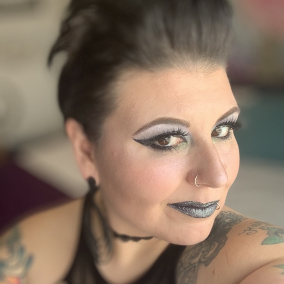 Meet your Posher, Bekah - Picture 6 of 12